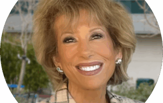 Dr. Lisa Laurent Headshot